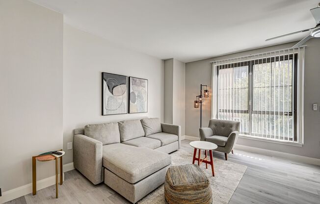 1 Bedroom Furnished Condo in Lake Las Vegas