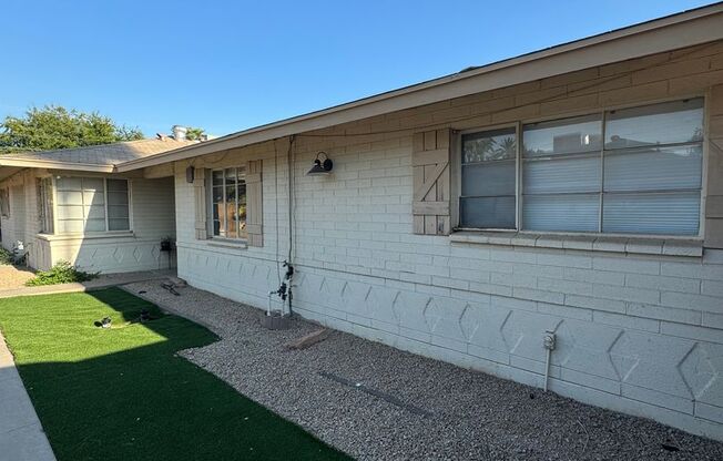 1 BEDROOM UNIT IN PRIME PHOENIX LOCATION