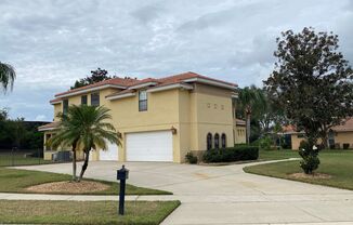 5 beds, 3.5 baths, $4,995