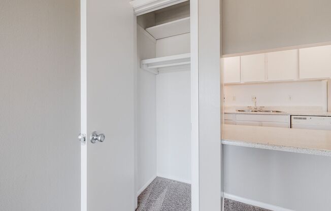 1 bed, 1 bath, 576 sqft, $1,175, Unit 2298-23
