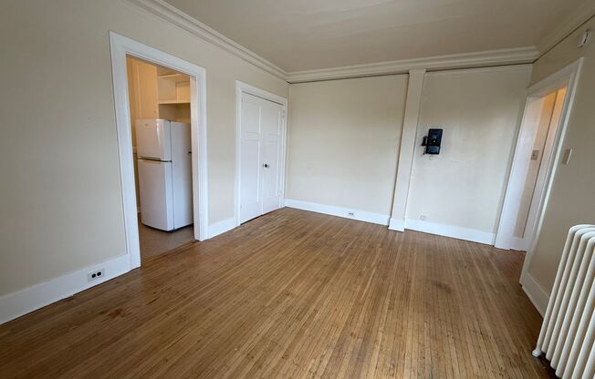 Studio, 1 bath, 315 sqft, $1,050, Unit 510