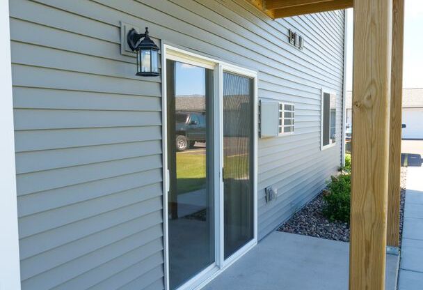 1 bed, 1 bath, 582 sqft, $990, Unit 21