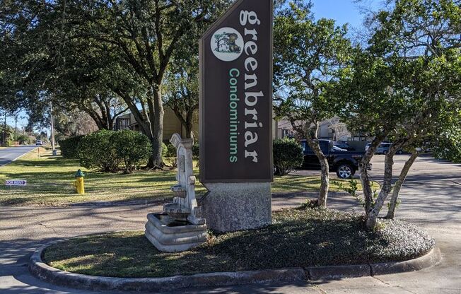 Greenbriar Condo for Rent!!!