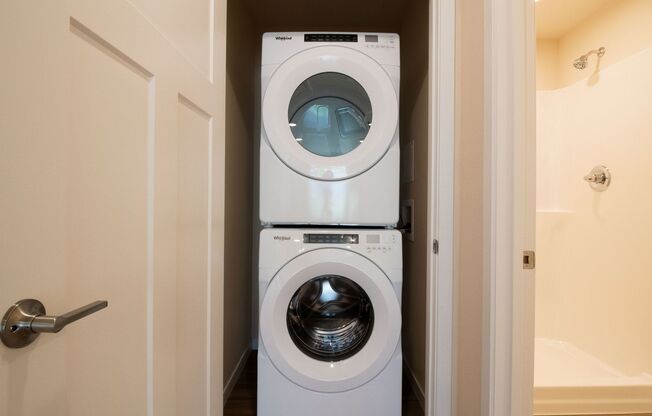 Studio, 1 bath, 506 sqft, $1,199, Unit EC 4225-04