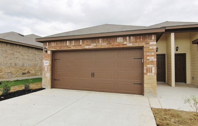 Close to Voss Farm Elementary / Fridge / Covered Back Patio w Fan / NBISD