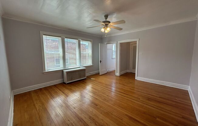 3904 W ARGYLE