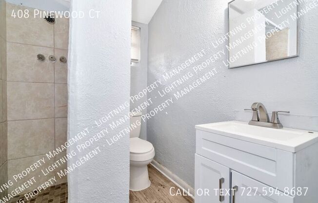 408 PINEWOOD CT