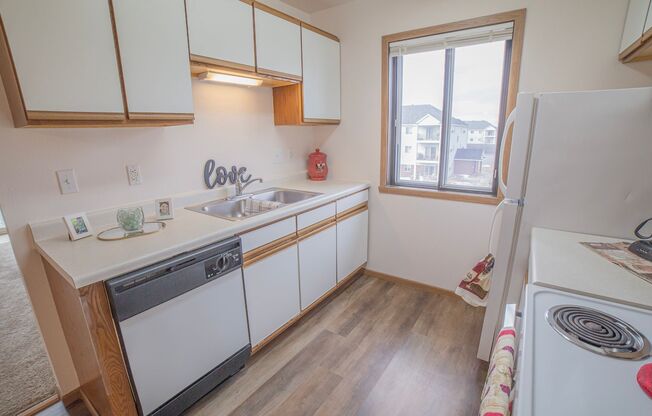 2 beds, 1 bath, 840 sqft, $895, Unit 1440-312