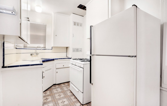 807 W. 30th St.