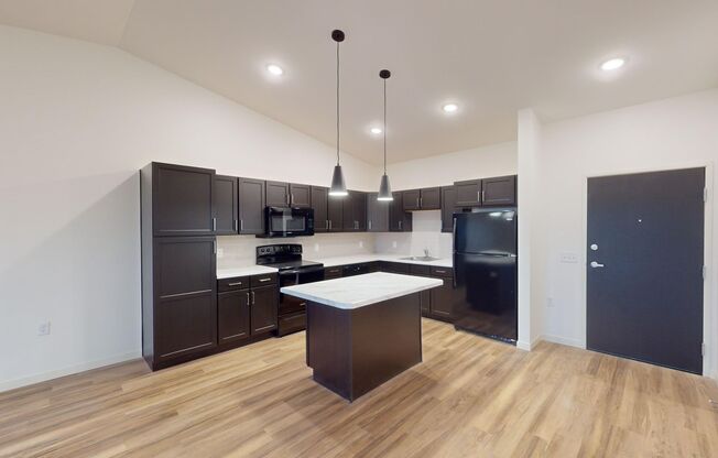 1 bed, 1 bath, 815 sqft, $1,240, Unit 7950-2418
