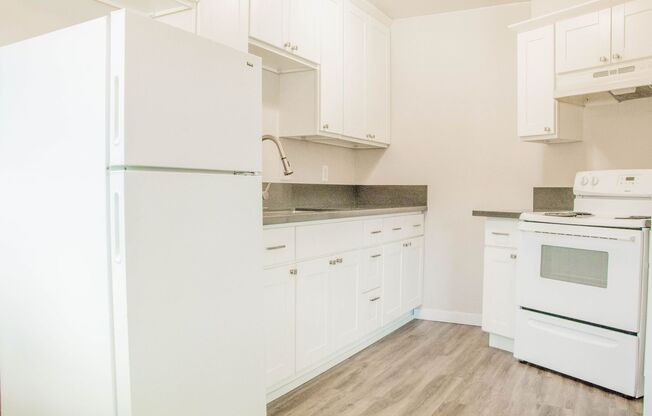 2 beds, 1 bath, 950 sqft, $1,575, Unit 29