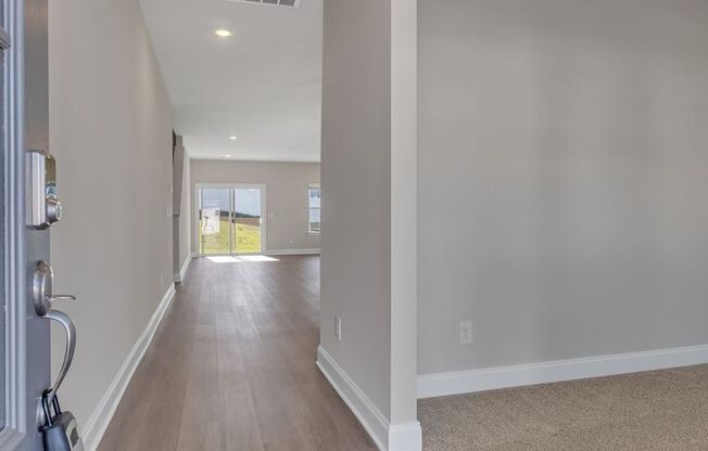 7216 Blue Gable Rd Hermitage, TN 37076