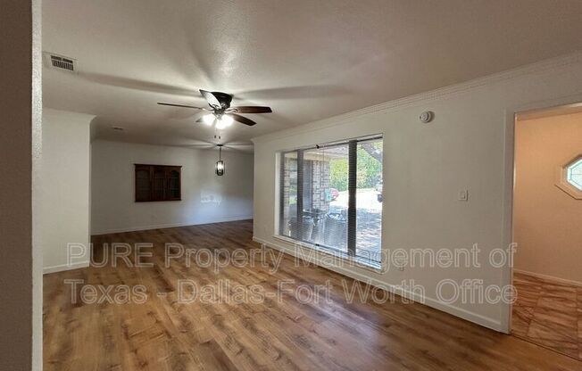 8913 SIROCKA DR