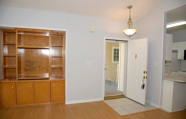 3 beds, 2 baths, $1,950