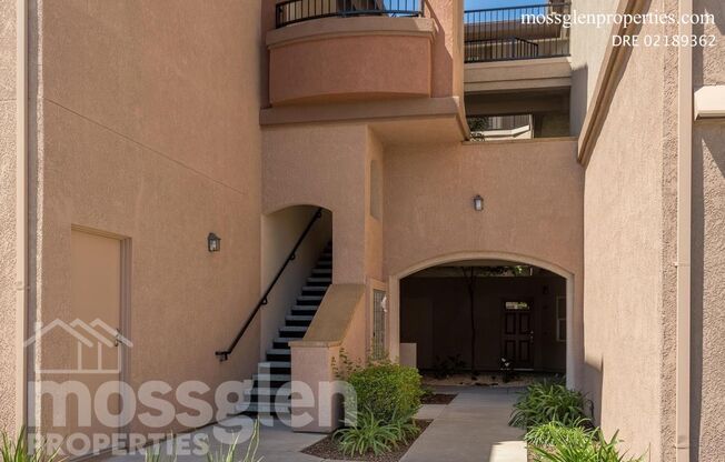 2 beds, 2 baths, $2,400, Unit #427