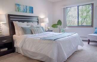 Gorgeous Bedroom at Creek Point Apartments, Minnesota