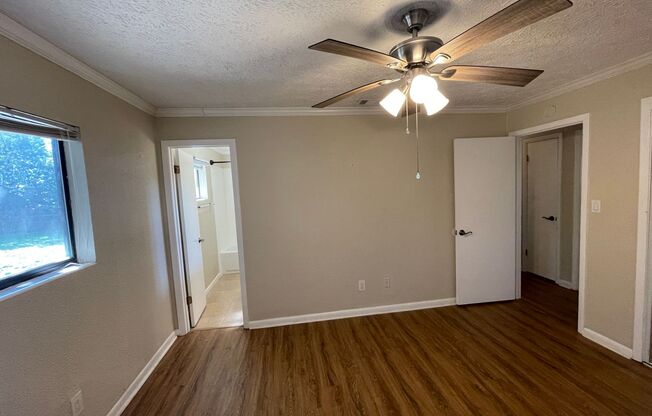 3 beds, 2 baths, $2,200