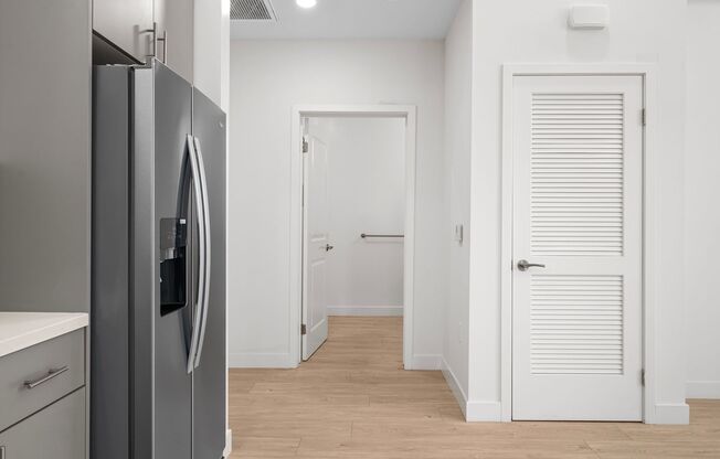 2 beds, 1 bath, 749 sqft, $3,545, Unit 221