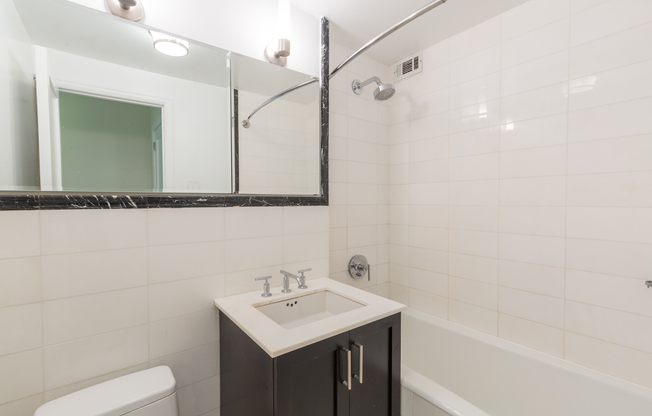 1 bed, 1 bath, $5,025, Unit 408