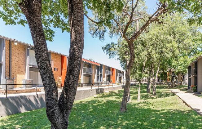 2 beds, 1.5 baths, 967 sqft, $1,395, Unit 259