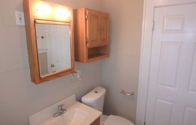 2 beds, 1 bath, $850