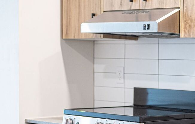 2 beds, 1 bath, 660 sqft, $2,850, Unit 311