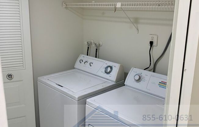 1 bed, 1 bath, 621 sqft, $1,795, Unit V219