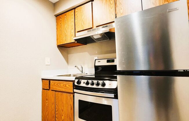 Studio, 1 bath, 440 sqft, $975, Unit 224