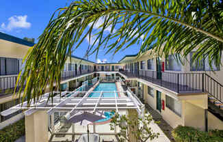 a view of the pool at the palms hotel and spa or nearby at Olive Tree Apartments, Torrance, 90503