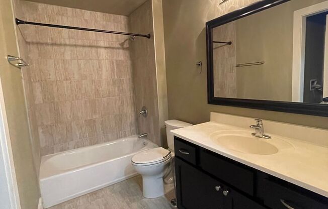 Studio, 1 bath, 733 sqft, $1,000, Unit 1618