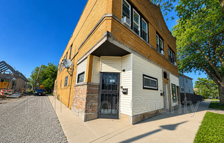 1954 W 115 ST