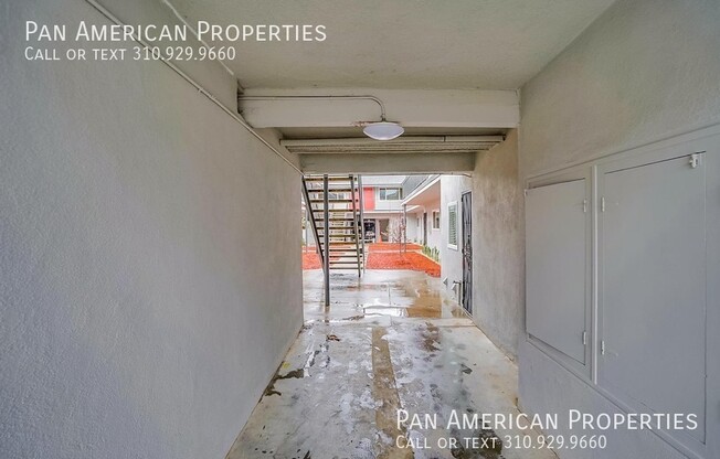 92 E Market St 92