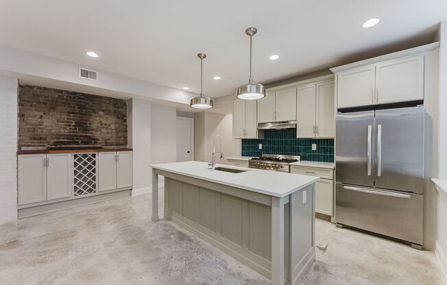 2 beds, 2 baths, 1,187 sqft, $2,295, Unit 103