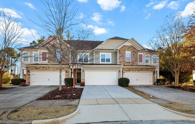 3 Bedroom - Cary Townhome in Central Location!!! Close to 540 and Research Triangle Park!