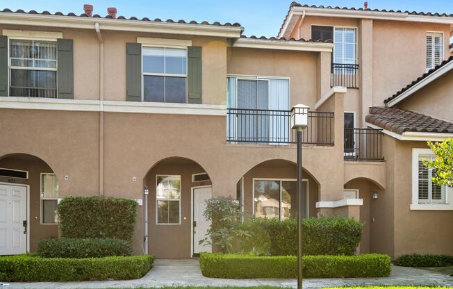 2 Bedroom - Oak Creek/Irvine Condo for Rent