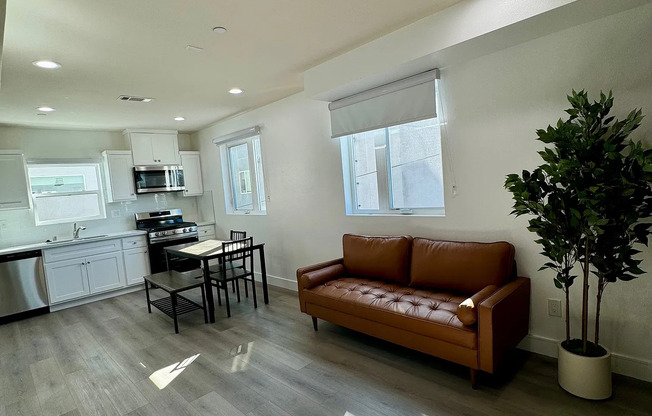 1269 W 36th St.