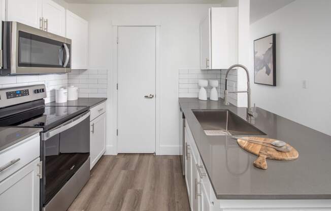 Welcome to Arbor Heights Apartments in Tigard, OR