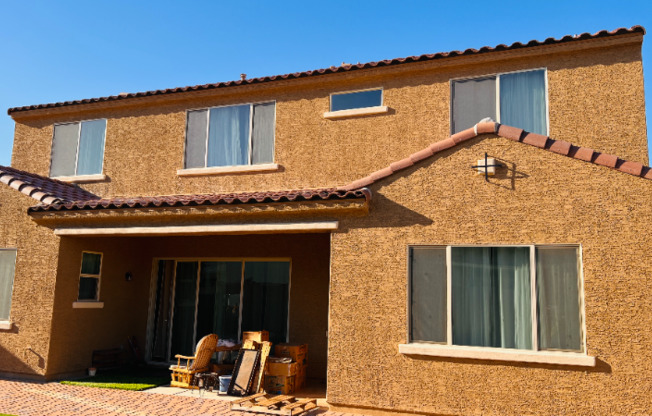 8609 W SOLANO DR