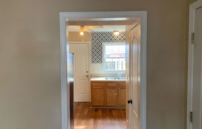 6467 Yadkin Road