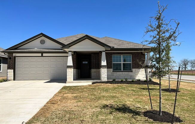 Single level 4-Bedroom Home in Southgate Community - Hutto