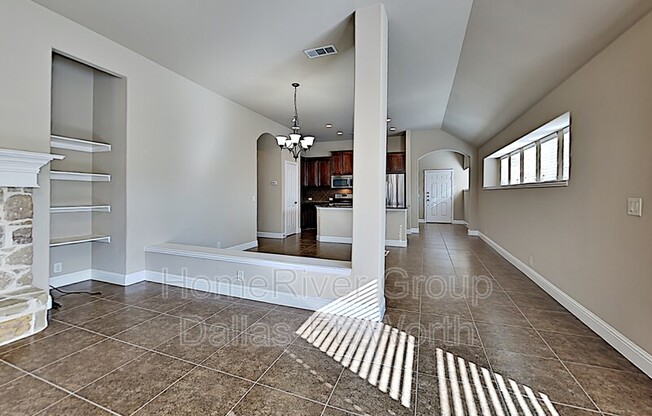 8001 ASH MDW DR