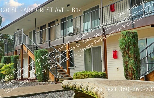 1020 SE PARKCREST