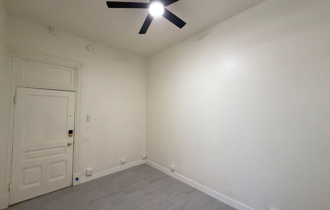 Studio, 1 bath, $1,350, Unit 32