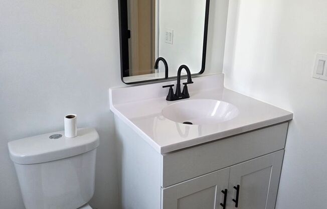2 beds, 1 bath, 935 sqft, $1,275, Unit 332-104