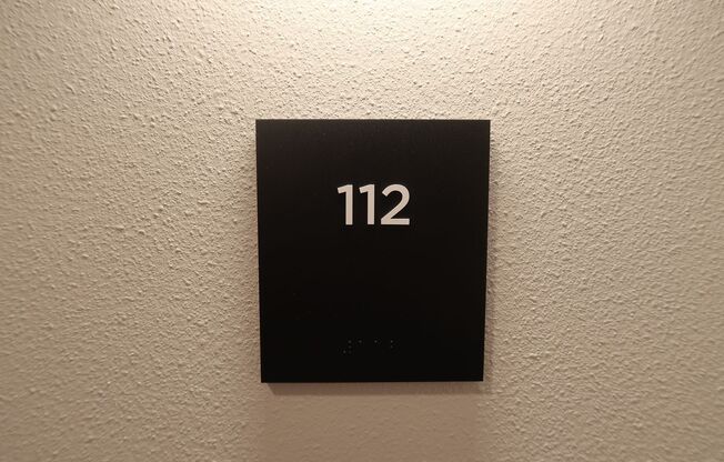 1 bed, 2 baths, 739 sqft, $2,319, Unit 112