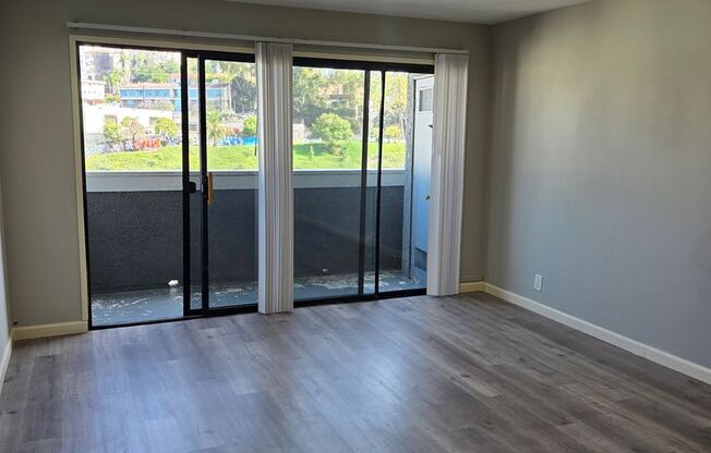 829 Bunker Hill