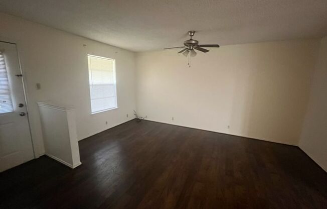 2 beds, 1.5 baths, 1,052 sqft, $1,350, Unit A