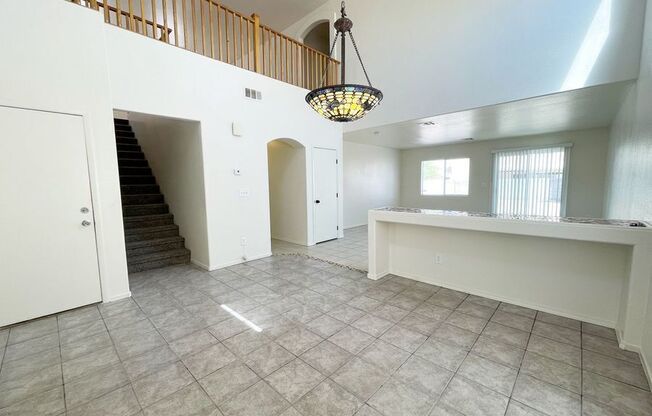 1018 CLIFFBROOK HEDGE AVE