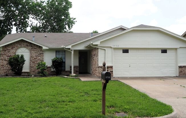 3 Bed 2 Bath in Fort Worth