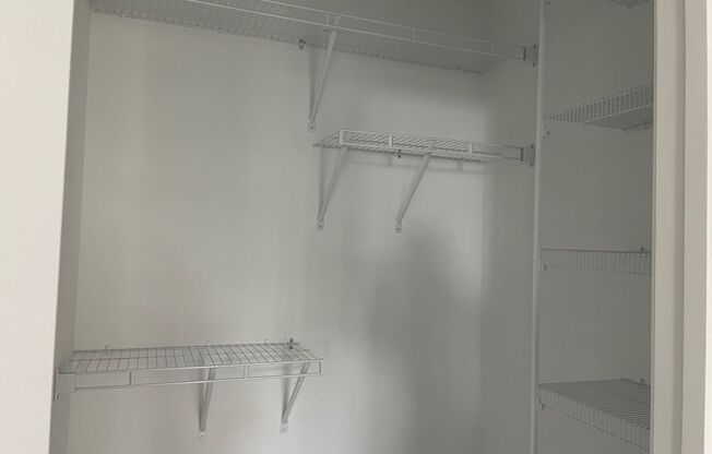 1 bed, 1 bath, 471 sqft, $2,100, Unit 406